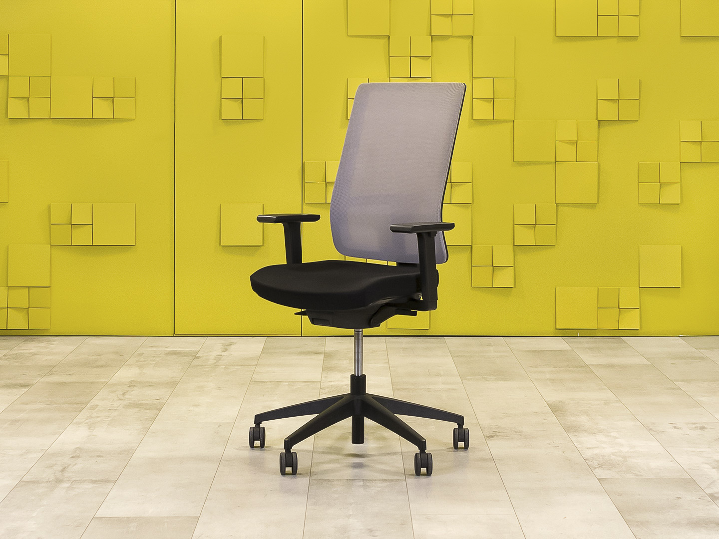 Офисное кресло для персонала на колесах CHOOSE ORGSPACE Ткань Чёрный; Серый Импорт_КПТЧ5-291024