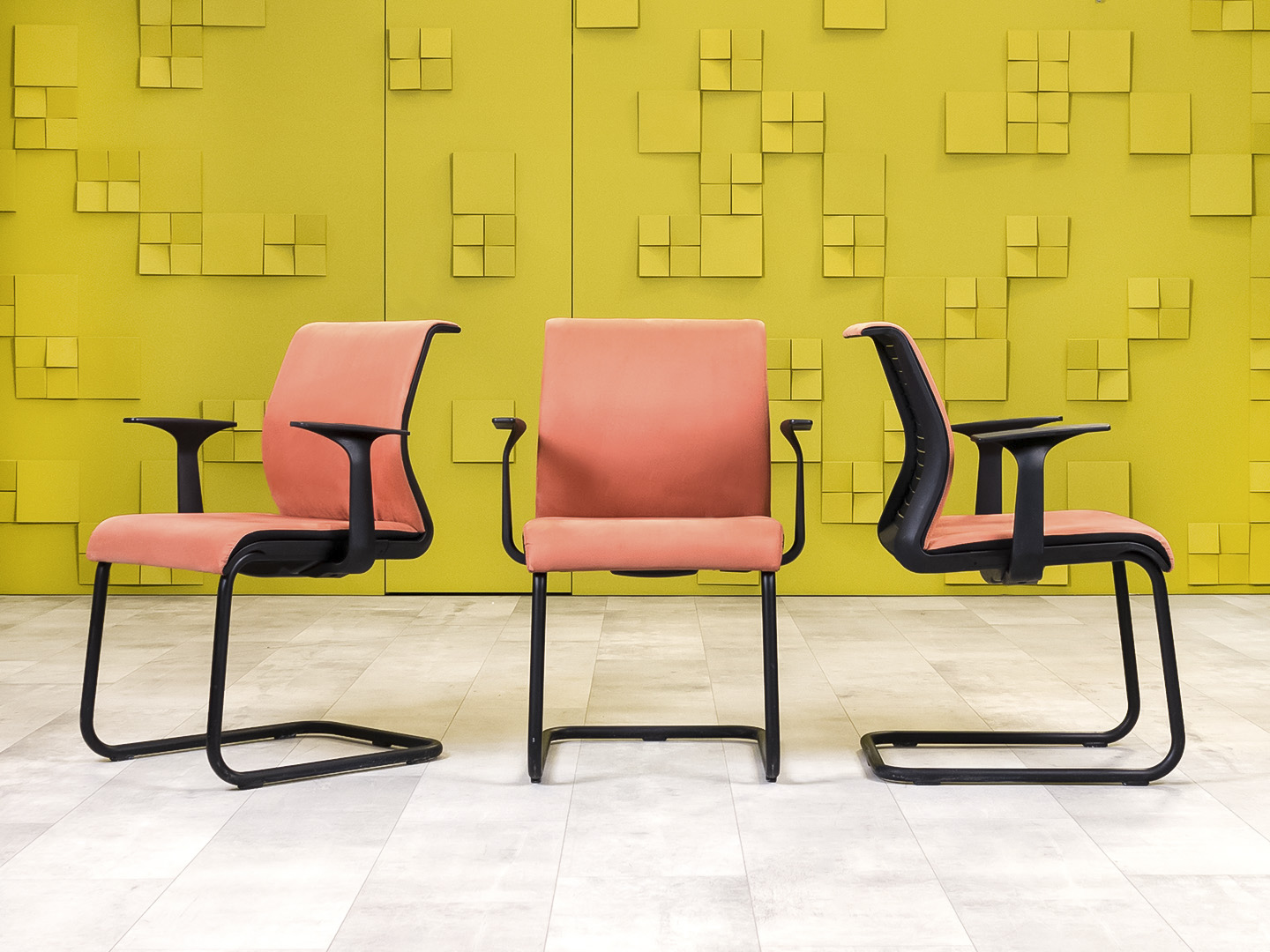 Конференц кресло для переговорной на полозьях Steelcase Ткань Коричневый Франция_КДТК-291223