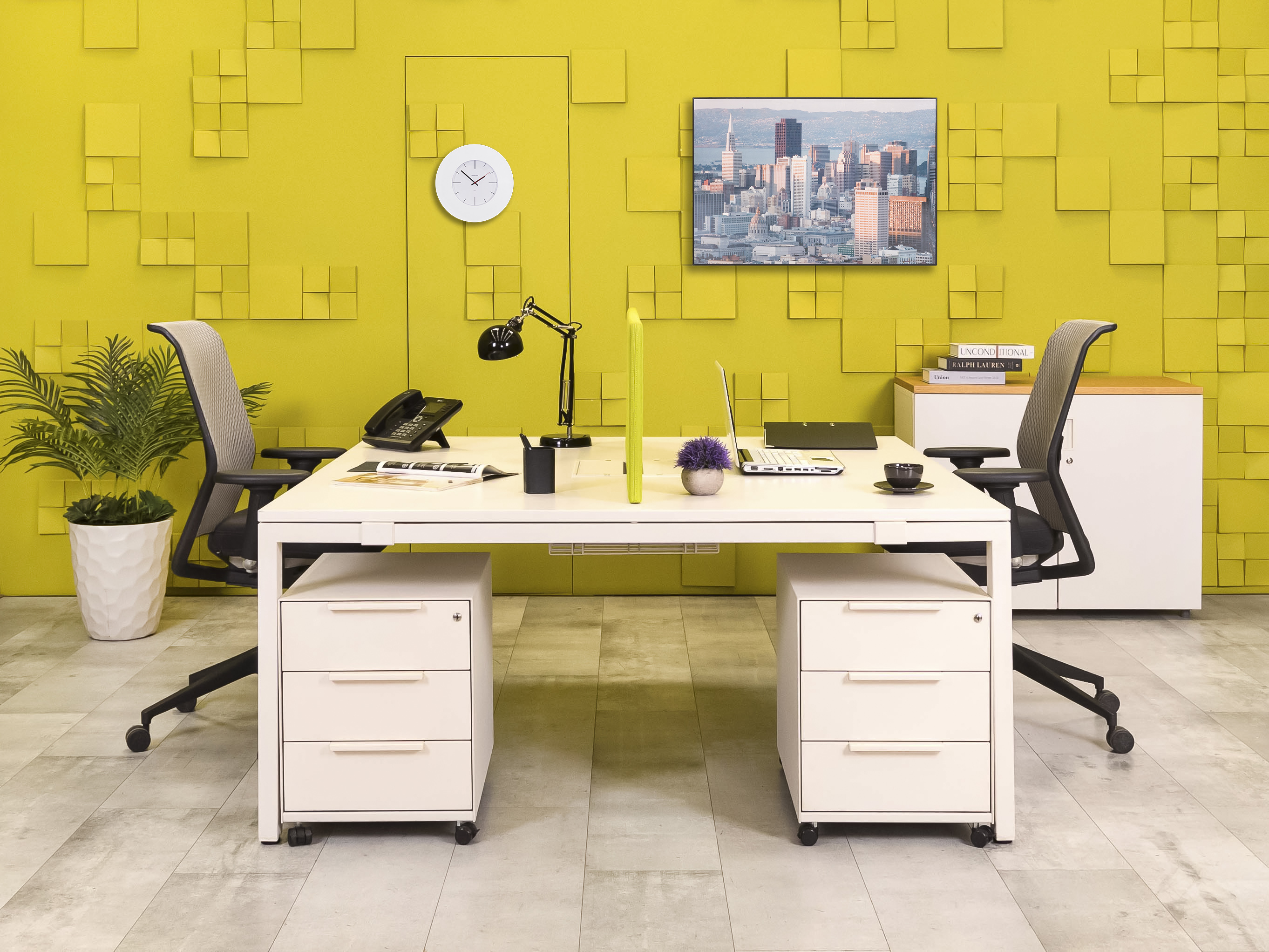 Комплект офисной мебели стол с тумбой  Vitra ЛДСП Белый Швейцария  ГКБ-04026