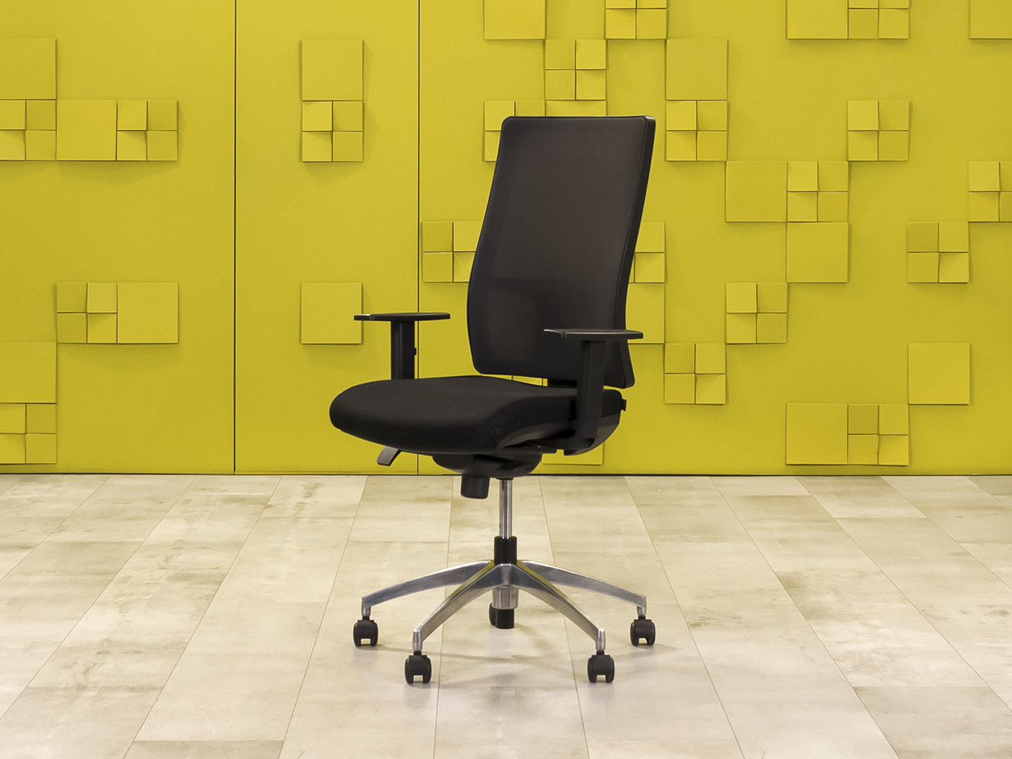 Офисное кресло для персонала на колесах Sitland Ткань Чёрный; Серый Италия_КПТЧ-140824