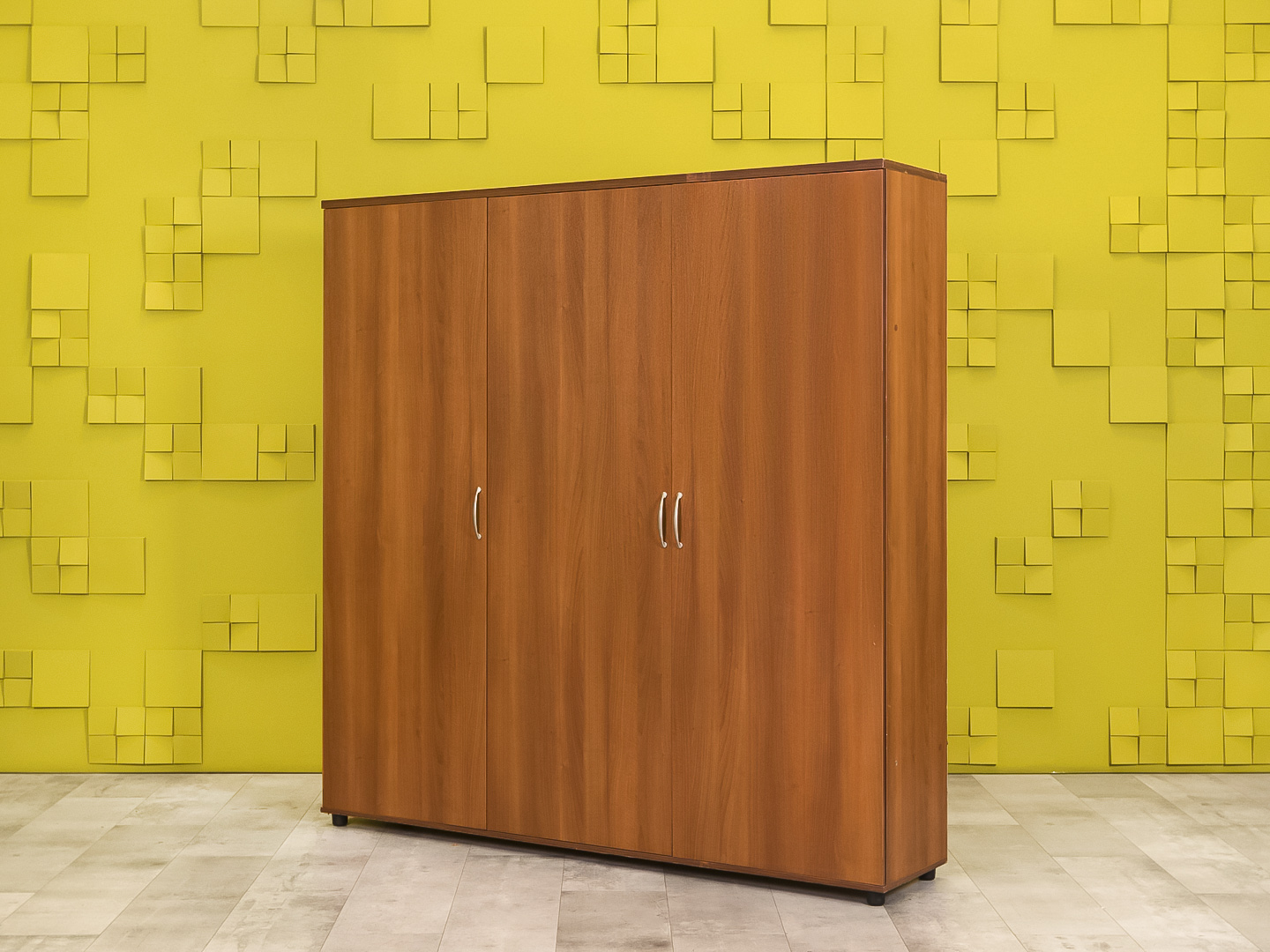 Шкаф для одежды ЛДСП Вишня  ШГ3ДШ-30036