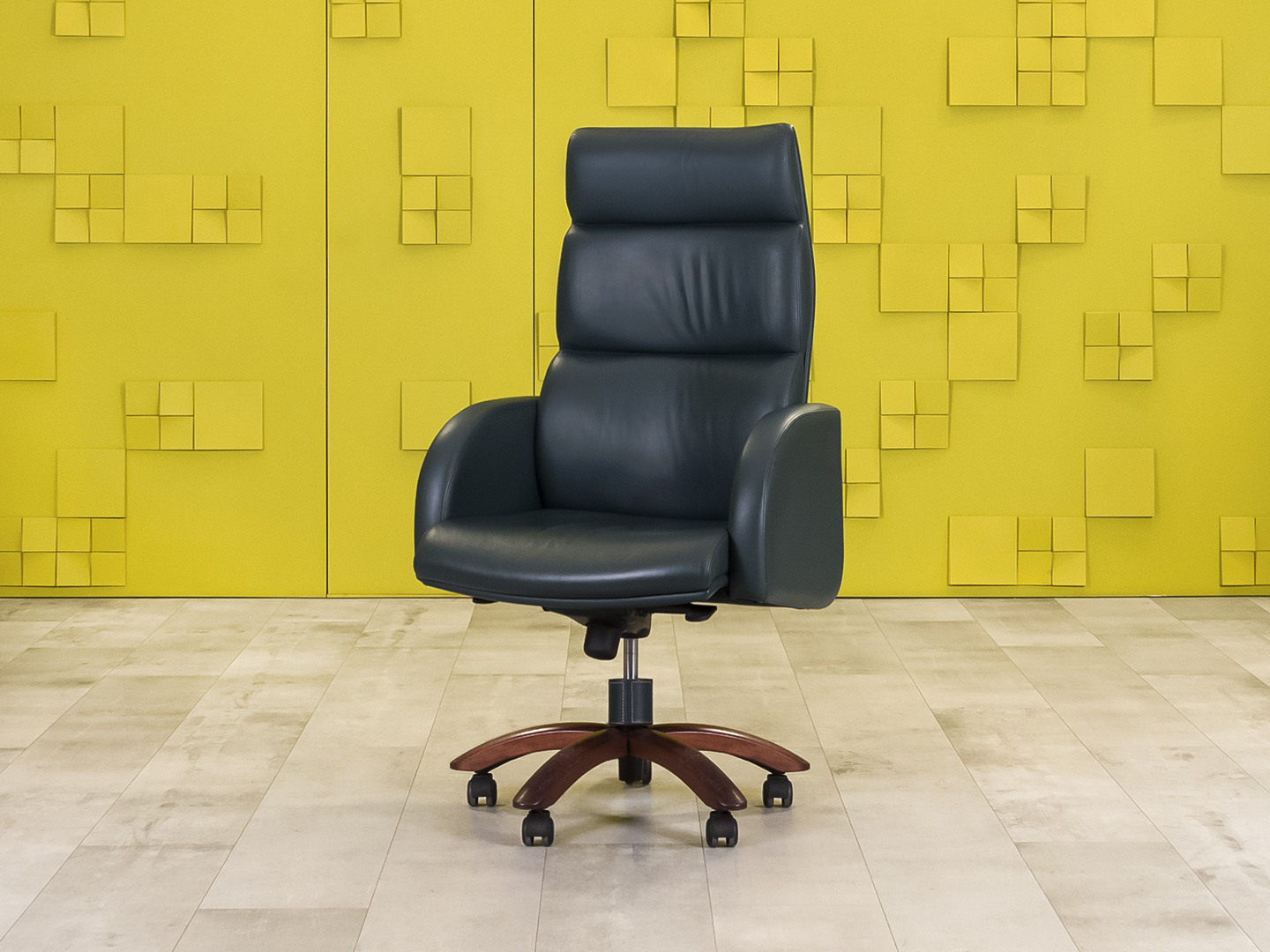 Офисное кресло руководителя на колесах CODUTTI MINOS Кожа Зелёный Италия_КРКЗ-02071