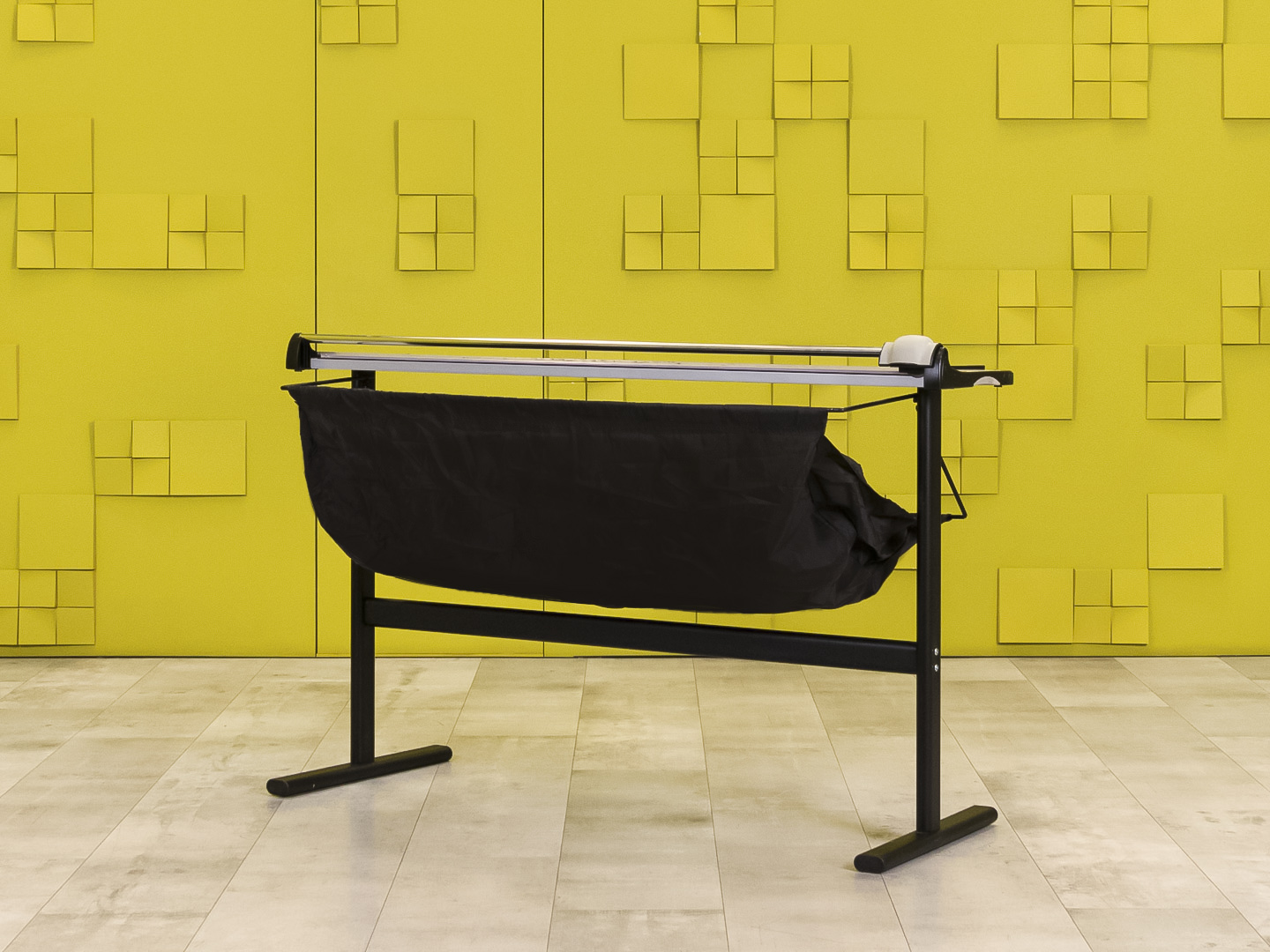 Роликовый резак Пластик Чёрный _Резак-270723