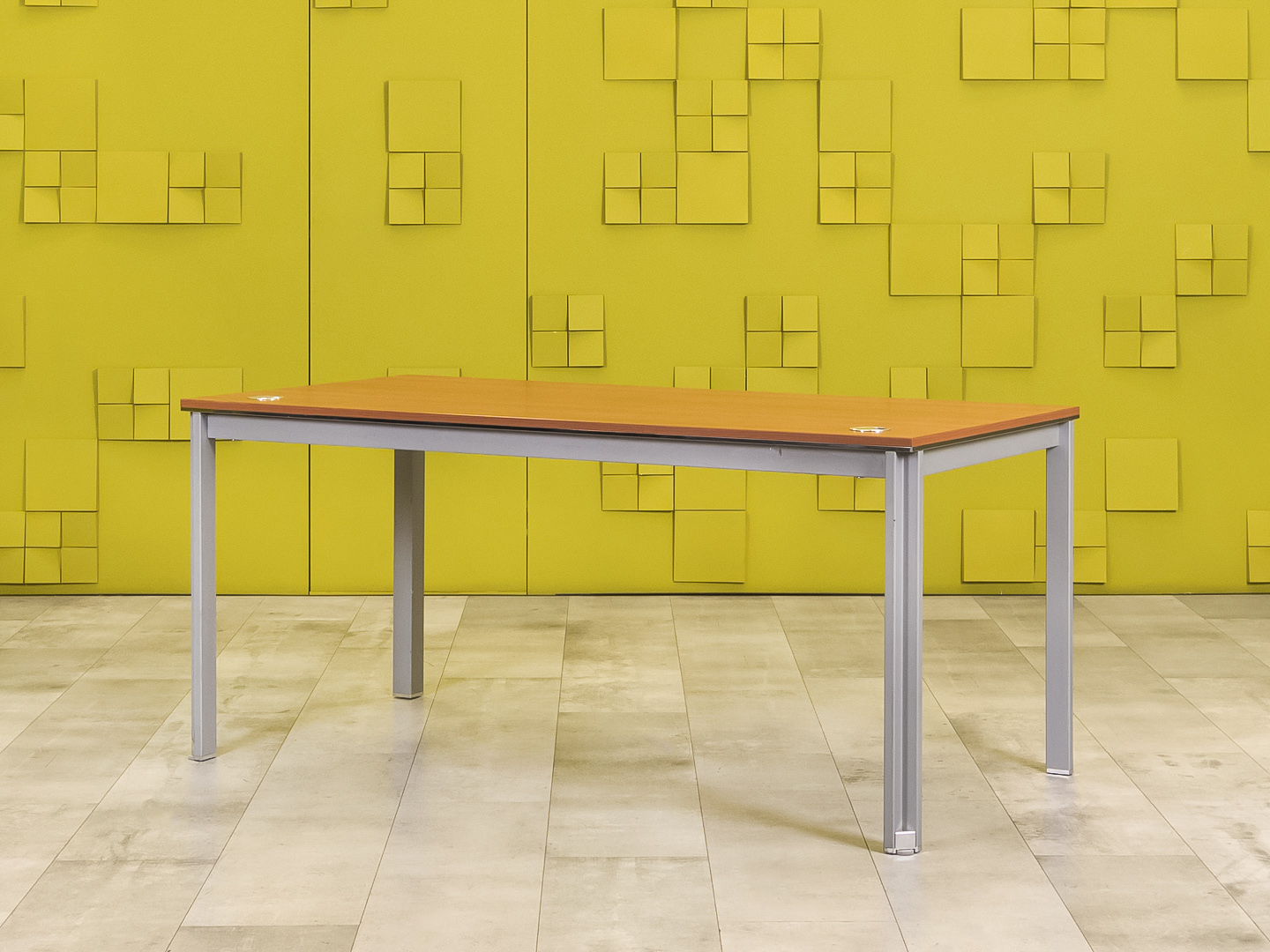 Офисный стол прямой ЛДСП Вишня  СППШ-060823