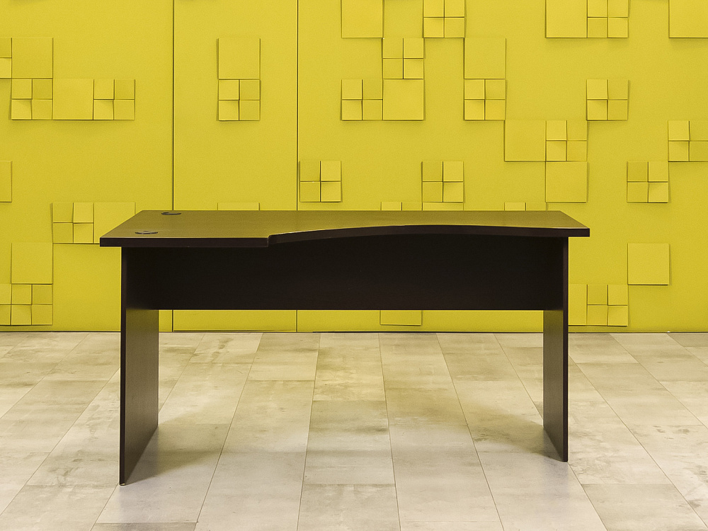 Офисный стол угловой   ЛДСП Венге Россия  СПУЕ-22046