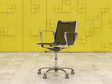 Офисное кресло для персонала на колесах Luxy  Сетка Чёрный Италия_КПТЧ3-290923