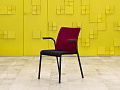 Конференц кресло для переговорной на ножках Steelcase Ткань Чёрный; Красный Франция_КНТЧ2-240923