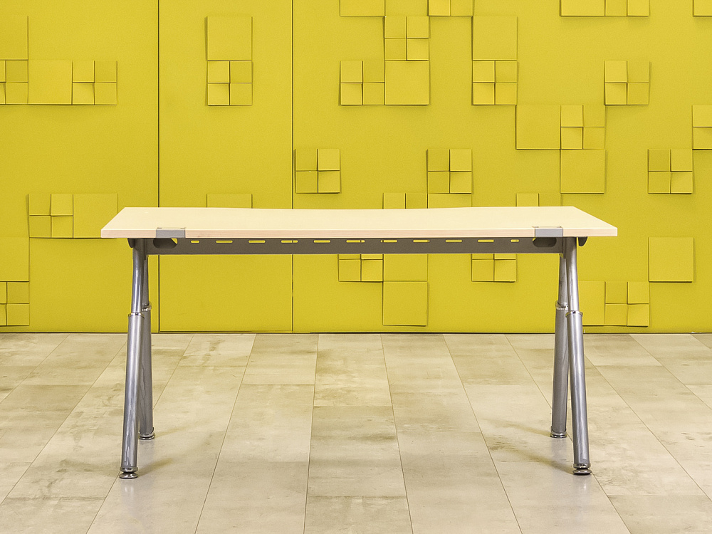 Офисный стол ЛДСП Клен  СПЭВ-17046