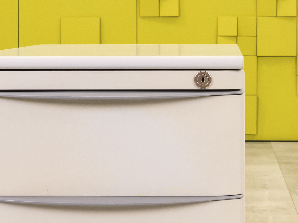 Металлическая тумба Металл Серый  ТВ2ЯМ-100125