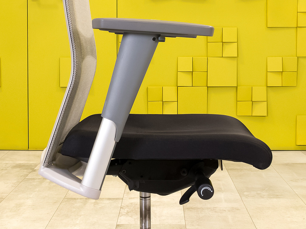 Офисное кресло для персонала на колесах Ткань Чёрный; Серый Италия_КПТЧ10-221124