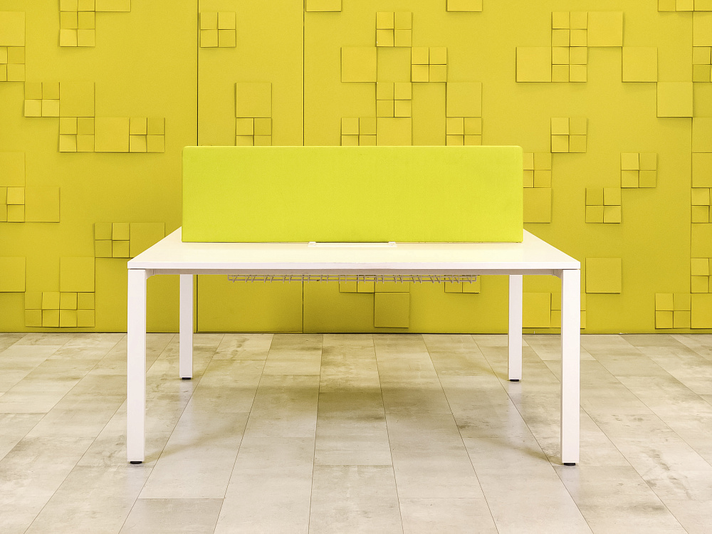 Комплект офисной мебели стол с тумбой  Vitra ЛДСП Белый Швейцария  ГКБ-04026