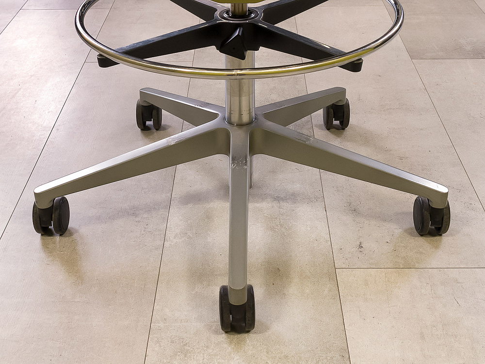 Офисное кресло для персонала на колесах Steelcase Кожа Чёрный Франция_КПКЧ-290922