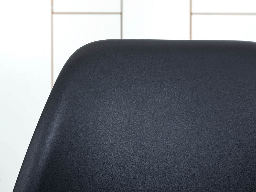 Офисный стул  Пластик Черный   (УНПЧ-17104)