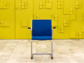 Конференц кресло для переговорной на полозьях Steelcase Ткань Синий Франция_КДТН1-281024