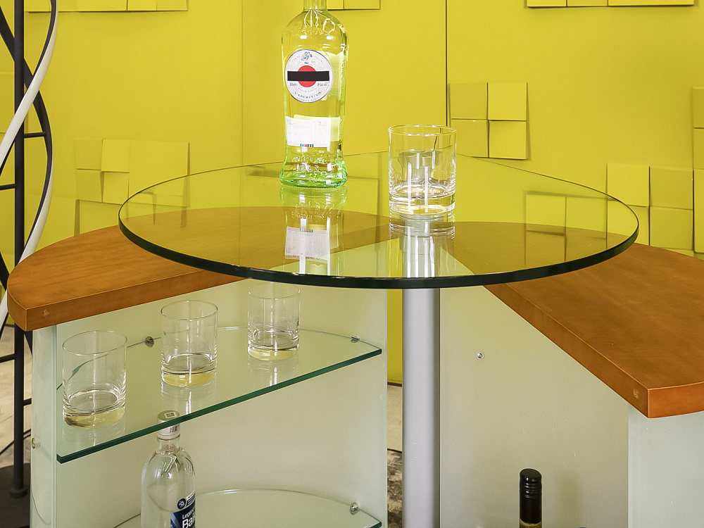 Журнальный столик Стекло Орех  СЖКС-25046