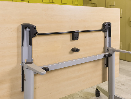 Офисный стол прямой Steelcase ЛДСП Клен Германия  СППВ-01125