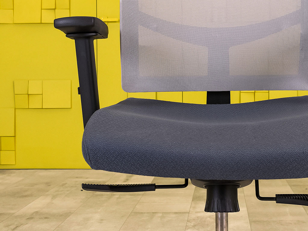 Офисное кресло для персонала на колесах Ткань Серый Россия_КПТС-260324