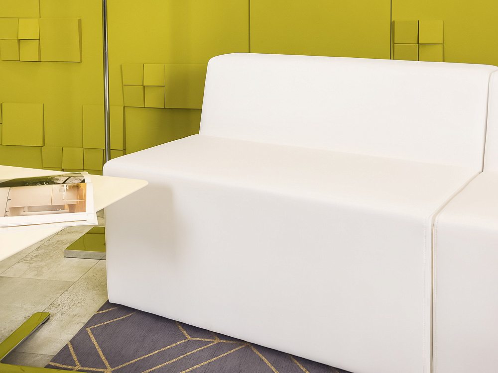 Офисный диван Кожзам Белый Россия  ДНКБ-20016