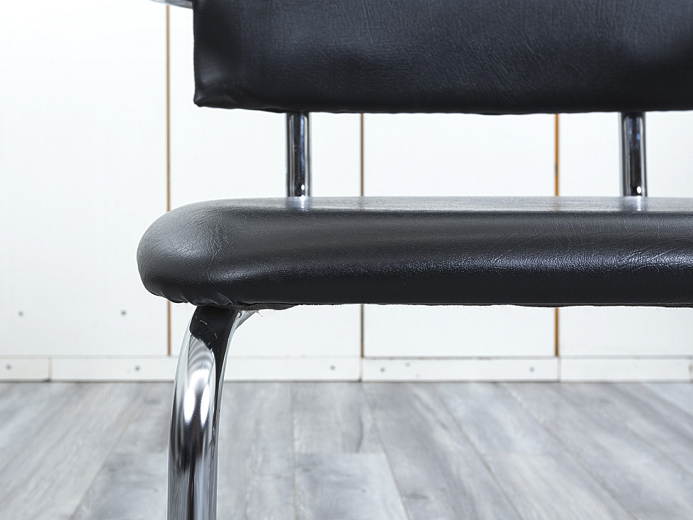 Конференц кресло для переговорной  Черный Кожзам    (УДКЧ-10073)