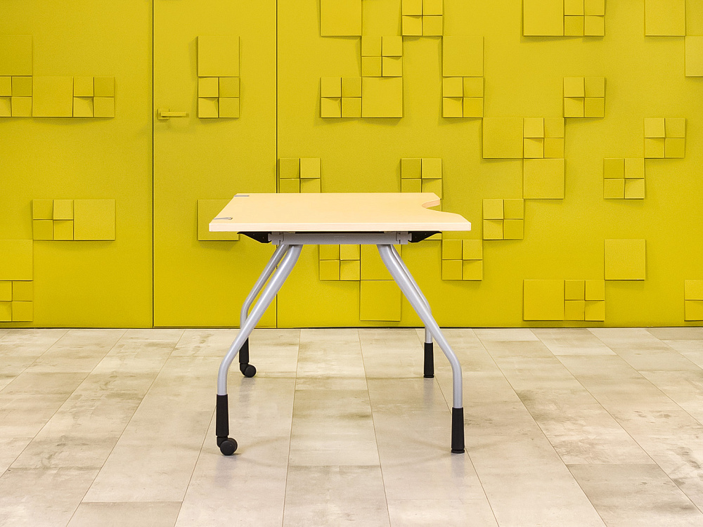 Офисный стол эргономичный Koenig Neurath 1600x800 ЛДСП Клен Германия_СПЭВ1-171024