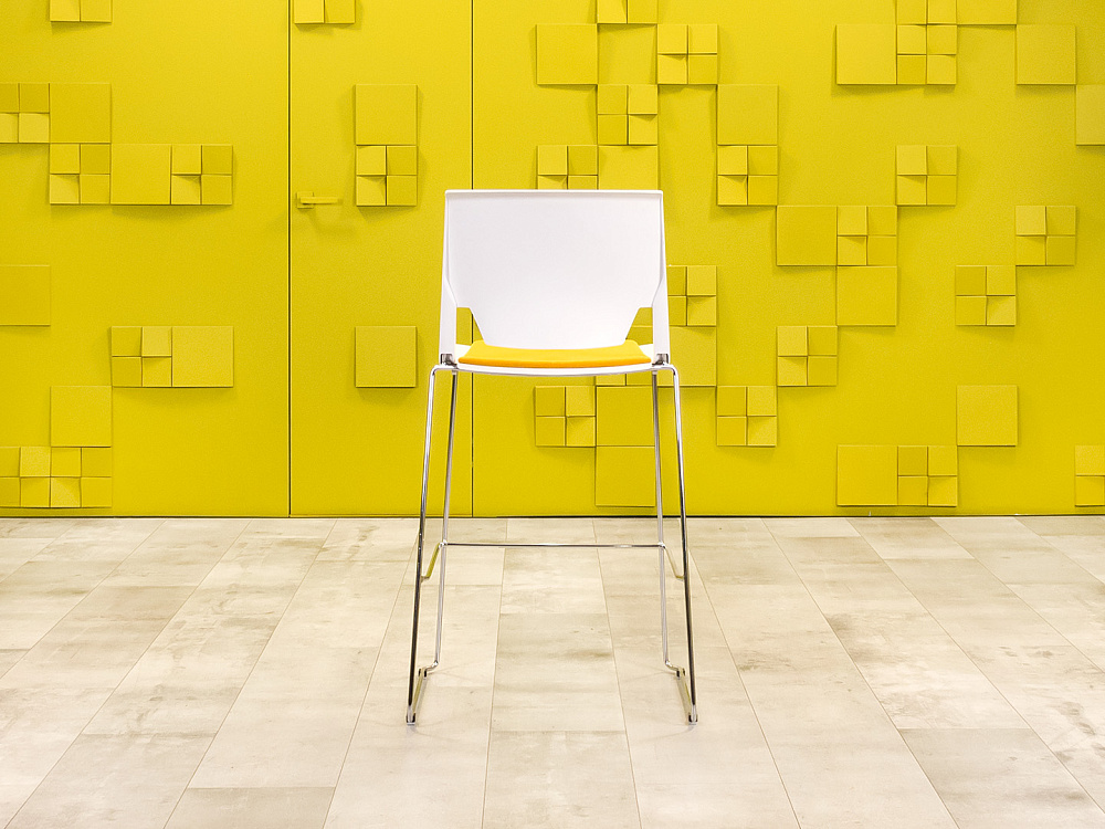 Барный стул на ножках Ткань HAWORTH США_УНТЖ-200723