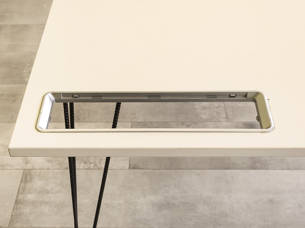 Офисный стол угловой  ЛДСП Белый   СПУБ-24025