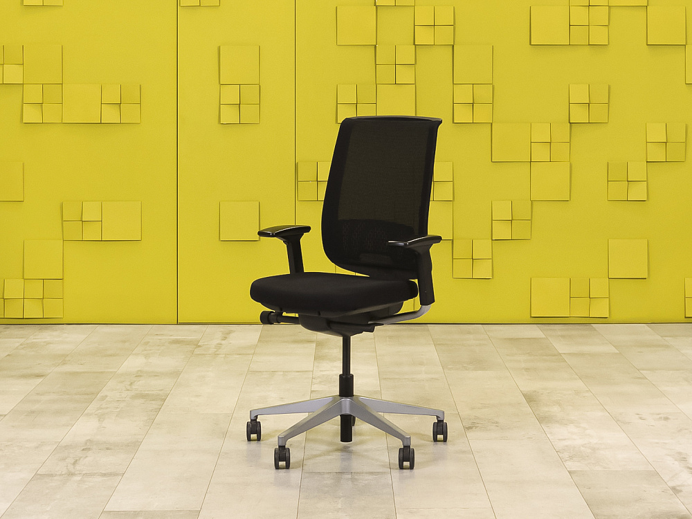 Офисное кресло для персонала на колесах Reply Steelcase Ткань Чёрный Франция  КПТЧ-30016