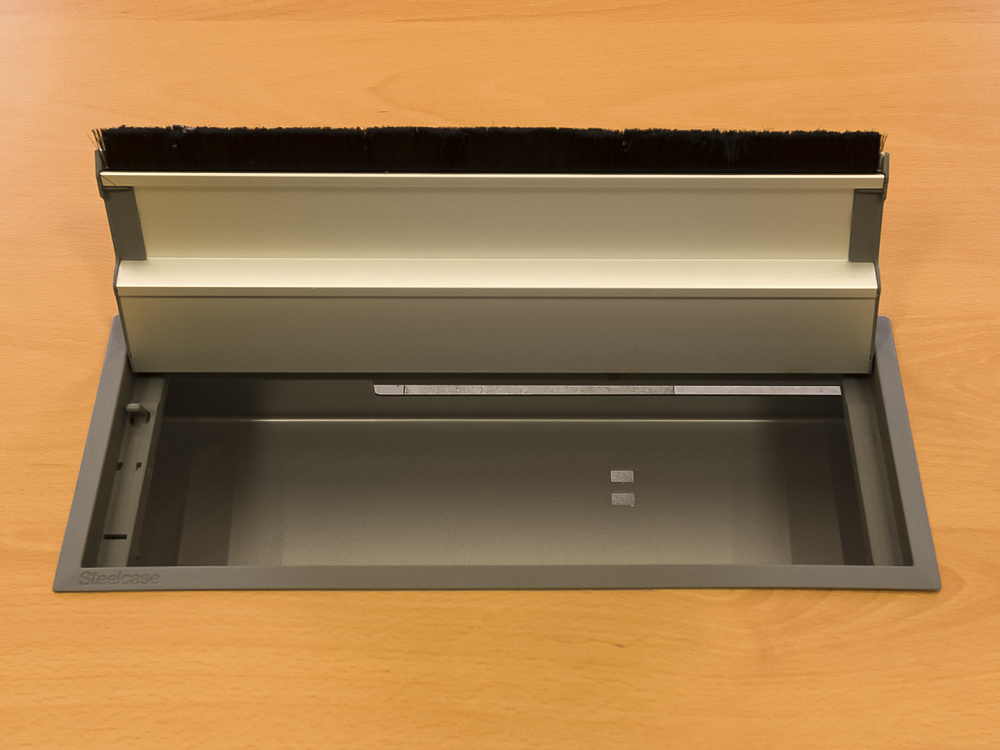 Стол для руководителя  Steelcase ЛДСП Ольха Германия  СРПЛ1-30016
