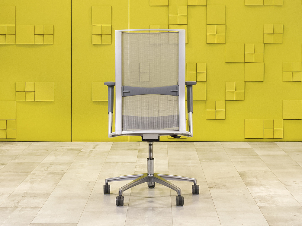 Офисное кресло для персонала на колесах Ткань Чёрный; Серый Италия_КПТЧ10-221124