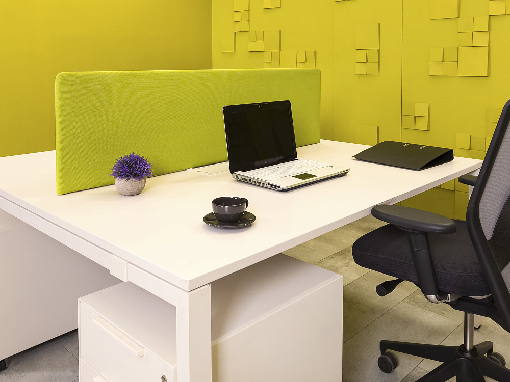 Комплект офисной мебели стол с тумбой  Vitra ЛДСП Белый Швейцария  ГКБ-04026