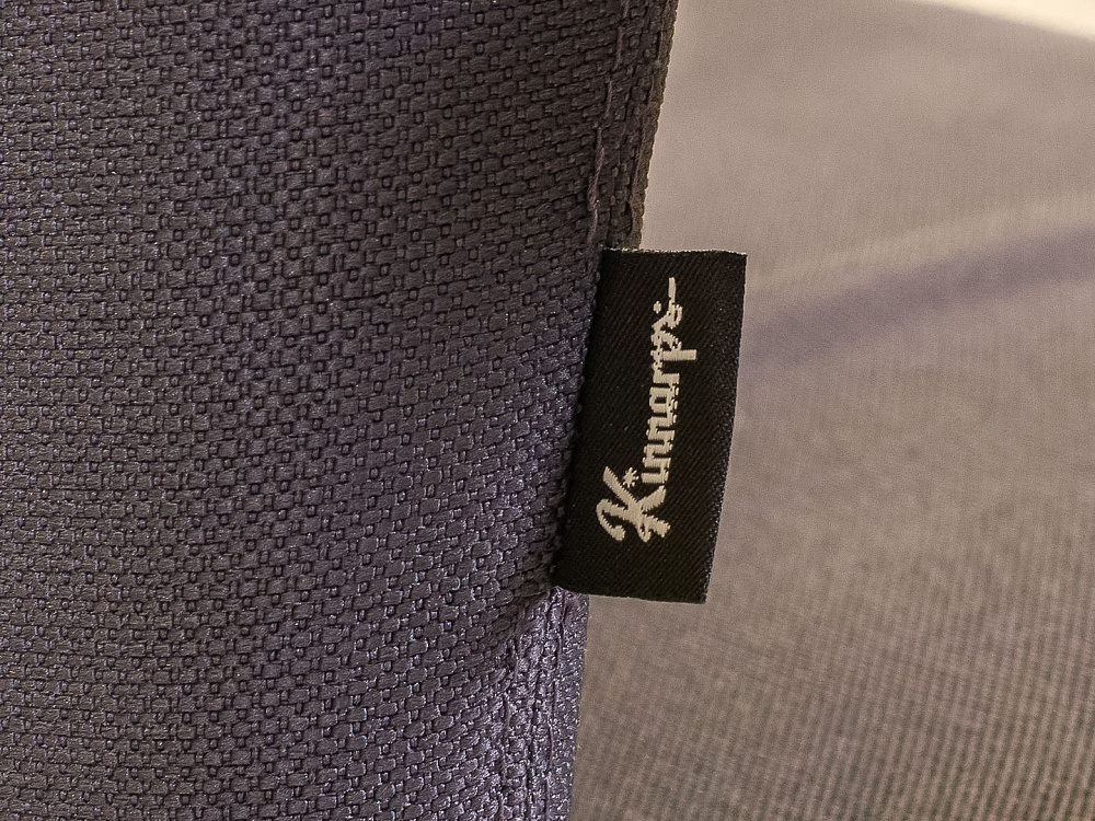 Офисное кресло для персонала на колесах Kinnarps Ткань Серый Швеция_КПТС-100424