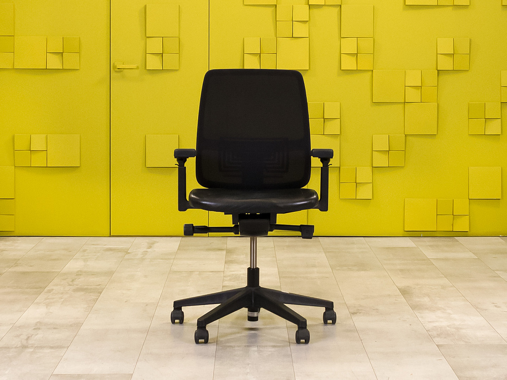 Офисное кресло для персонала на колесах HAWORTH Кожа Чёрный Германия_КПКЧ-171024