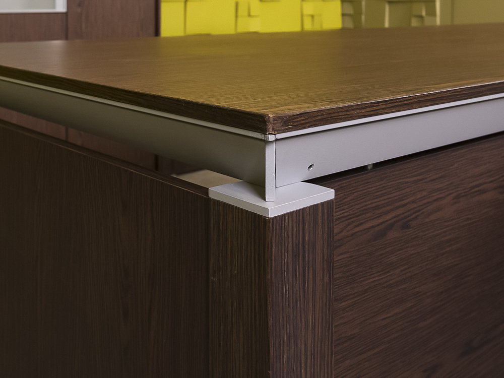 Кабинет руководителя Италия HAN Шпон КРЕ-07046