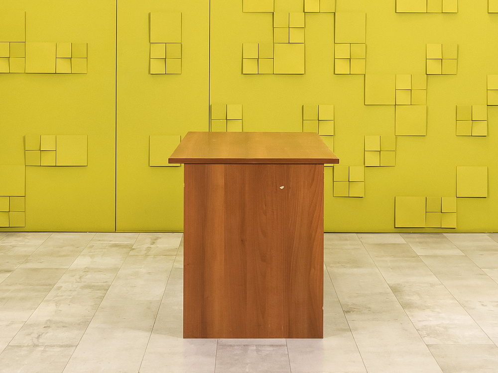 Офисный стол прямой  ЛДСП Вишня Россия  СППШ-13046