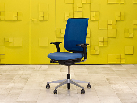 Офисное кресло для персонала на колесах Reply Air Steelcase Ткань Синий Франция_КПТН1-040824