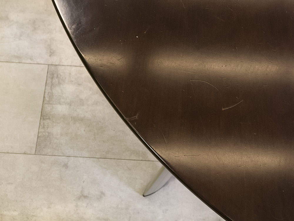 Офисный стол для переговоров BENE 1350x1350x750 ЛДСП Орех Австрия_СГКЕ-051223