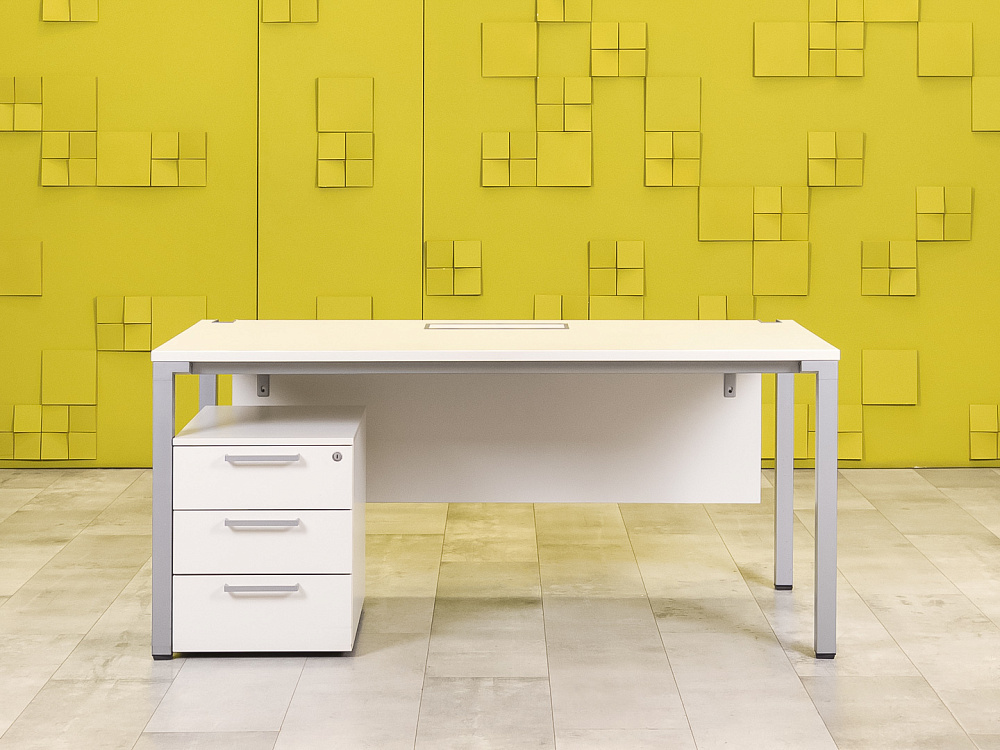 Комплект офисной мебели стол с тумбой  Steelcase ЛДСП Белый Франция  СППБТ2-04026