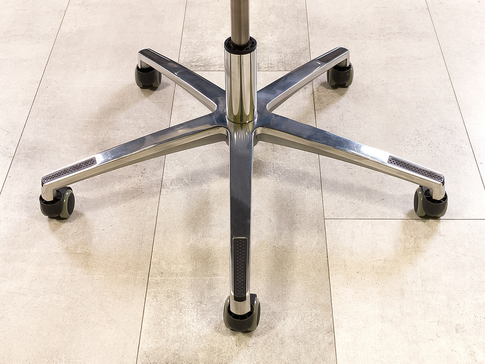 Офисное кресло для персонала на колесах Экокожа Чёрный Италия_КПКЧ1-221124