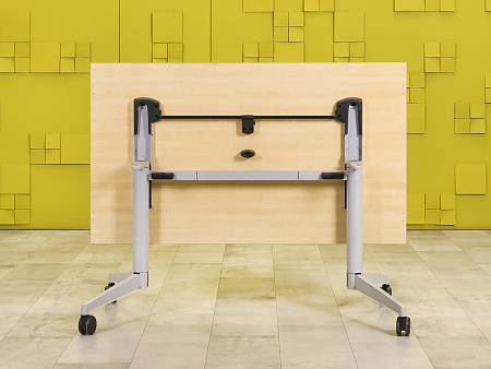 Офисный стол прямой Steelcase ЛДСП Клен Германия  СППВ-01125