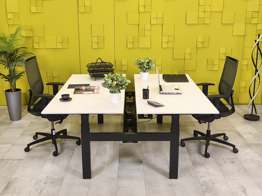 Комплект офисной мебели стол с тумбой  AHREND ЛДСП Белый Нидерланды  ГКБ1-19036