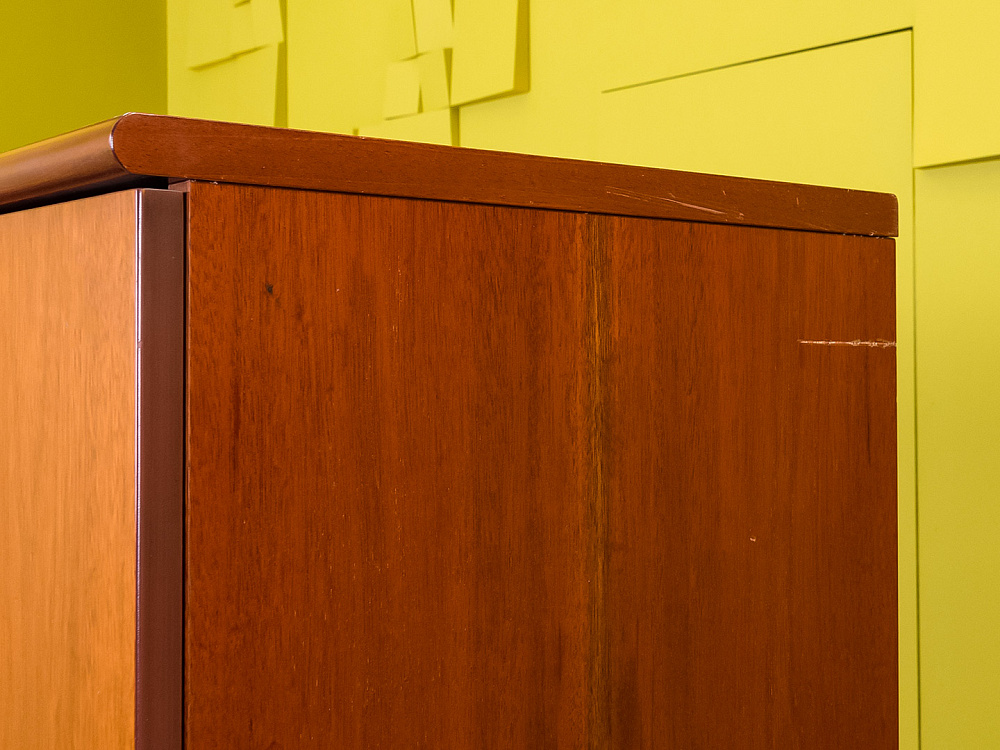 Шкаф для одежды Flute ORA 800x470x1700 Закрытый Шпон Орех Италия_ШГ2ДХ-170524