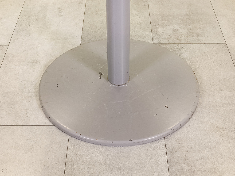 Обеденный стол BENE ЛДСП Серый Австрия  СГКС-251223