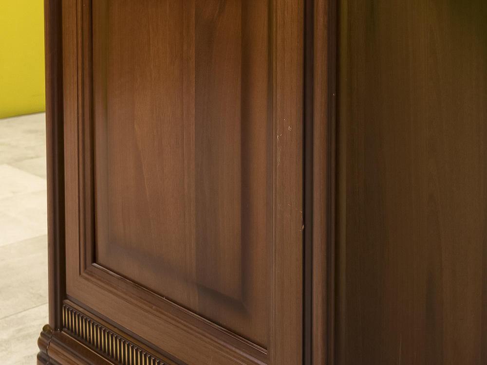 Стол для руководителя  Miassmobili ЛДСП Орех Россия  СРПХ1-08046