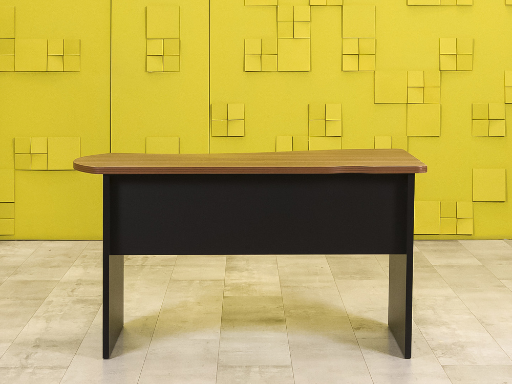 Офисный стол  BERLIN ЛДСП Орех Россия  СПЭХ-25036