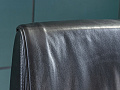 Офисное кресло руководителя на колесах DICO WOOD B Dazato Кожа Чёрный; Орех Италия_КРКЧ-16061