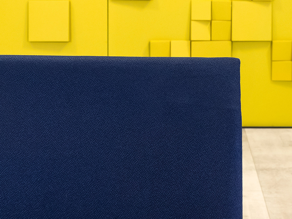 Конференц кресло для переговорной на полозьях Steelcase Ткань Синий Франция_КДТН-281024