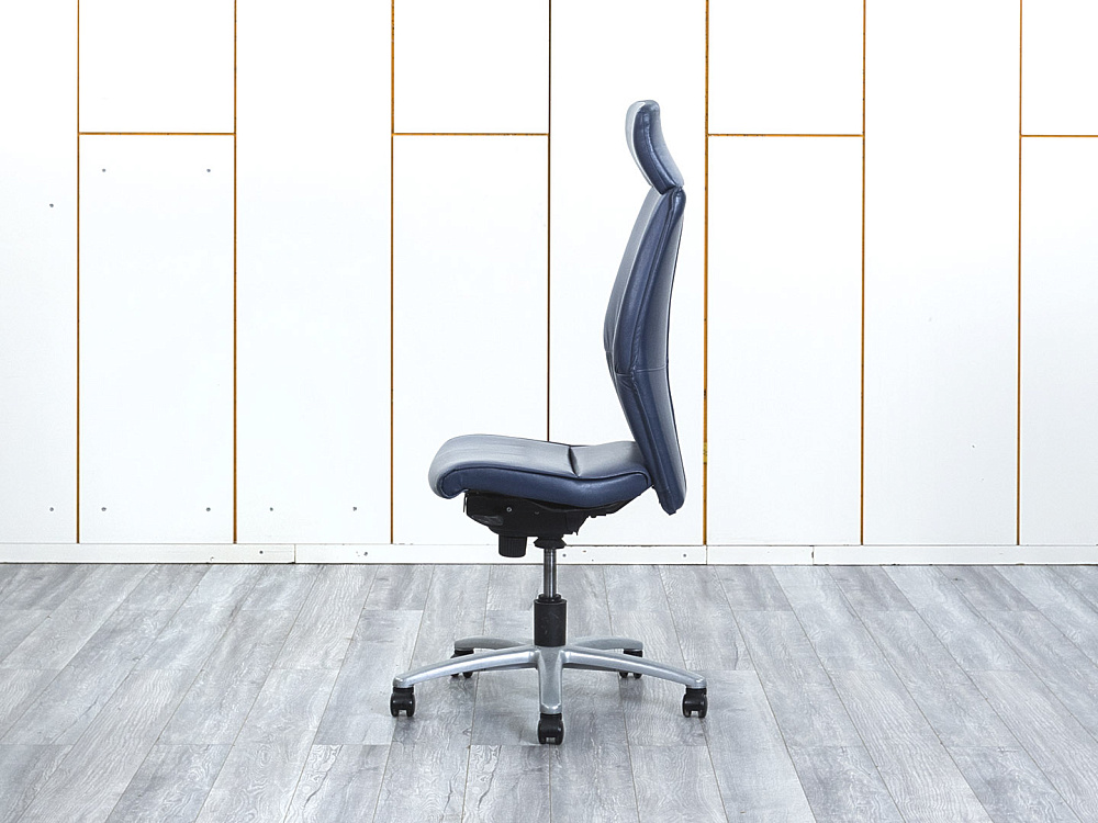 Офисное кресло руководителя   Кожа Синий   (КРКН-15044)