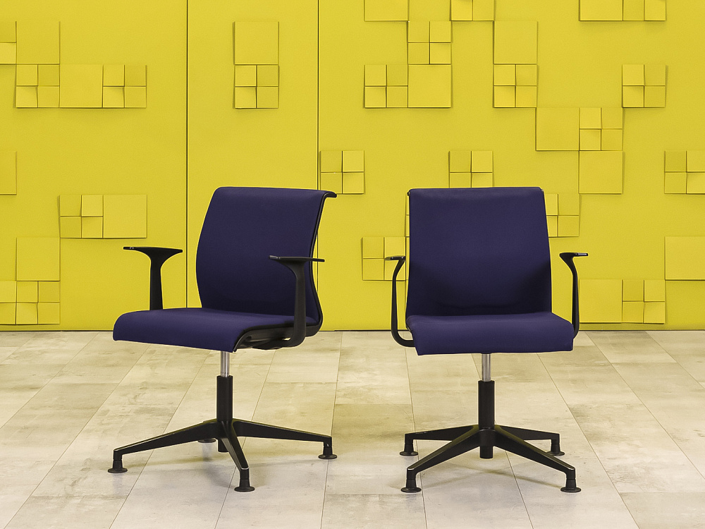 Конференц кресло для переговорной  Steelcase Ткань Синий Германия  КНТН-12026