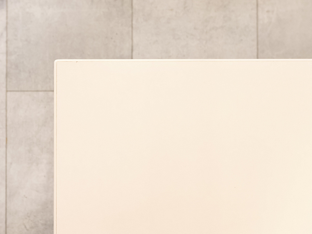 Комплект офисной мебели стол с тумбой  Vitra ЛДСП Белый Швейцария  ГКБ3-04026