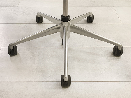 Офисное кресло для персонала на колесах Vitra Ткань Зелёный Швейцария_КПТЗ-301023